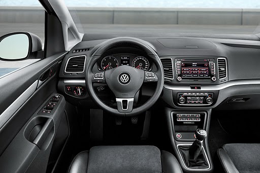 Volkswagen Sharan: 07 фото